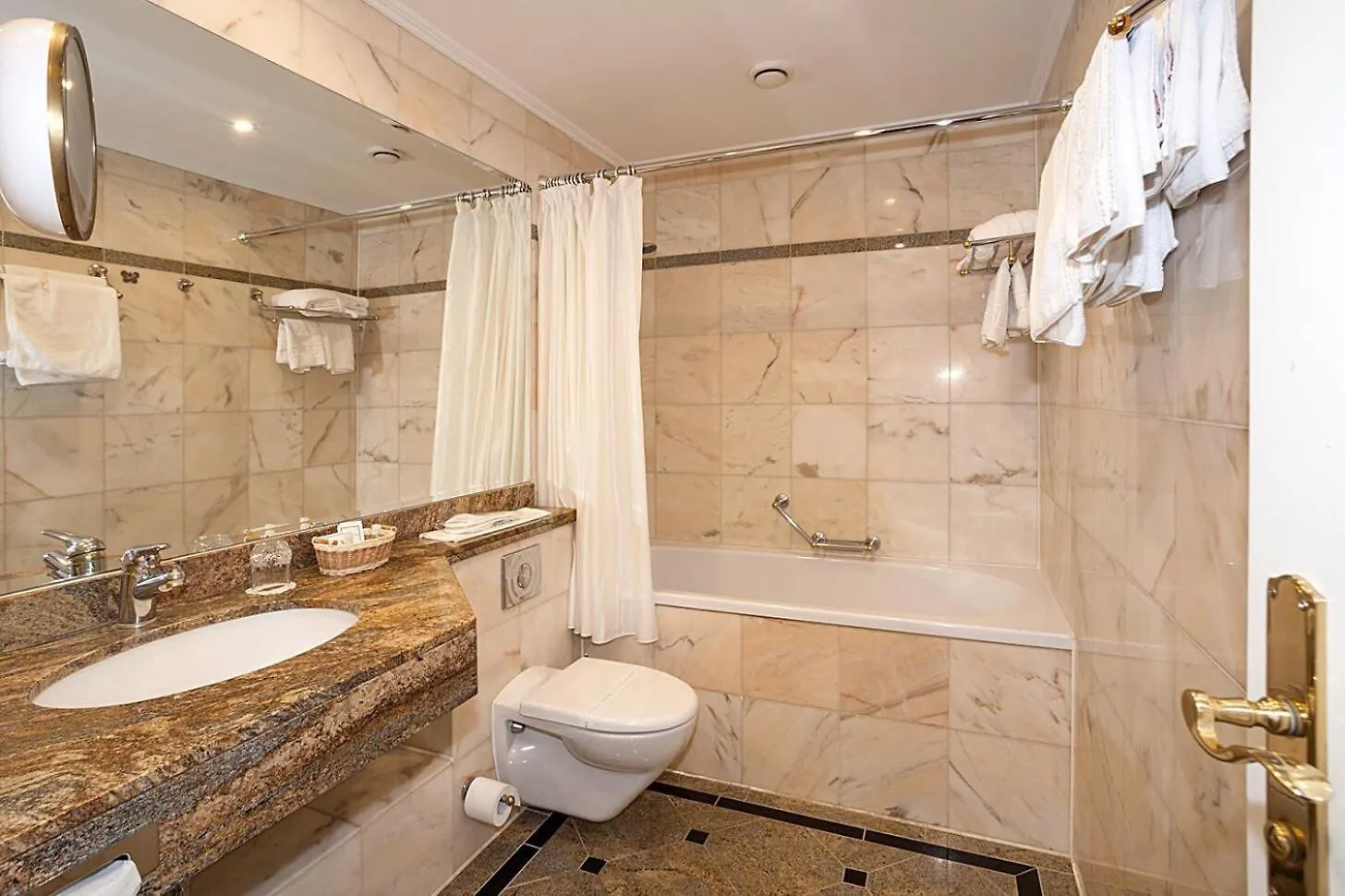 Kiev Lypki Signature Apartments 0*, Kiew