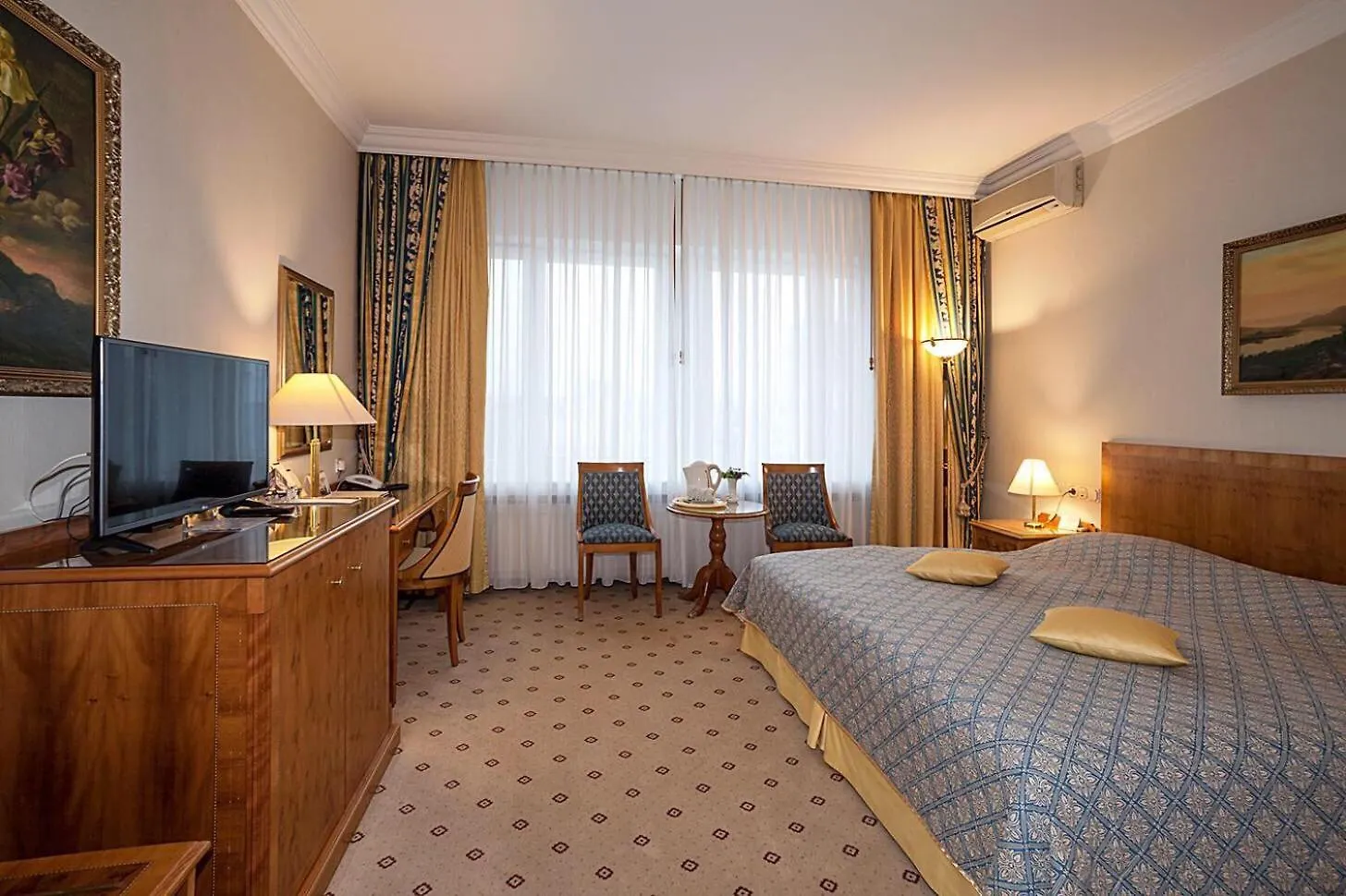 Kiev Lypki Signature Apartments Ukrayna