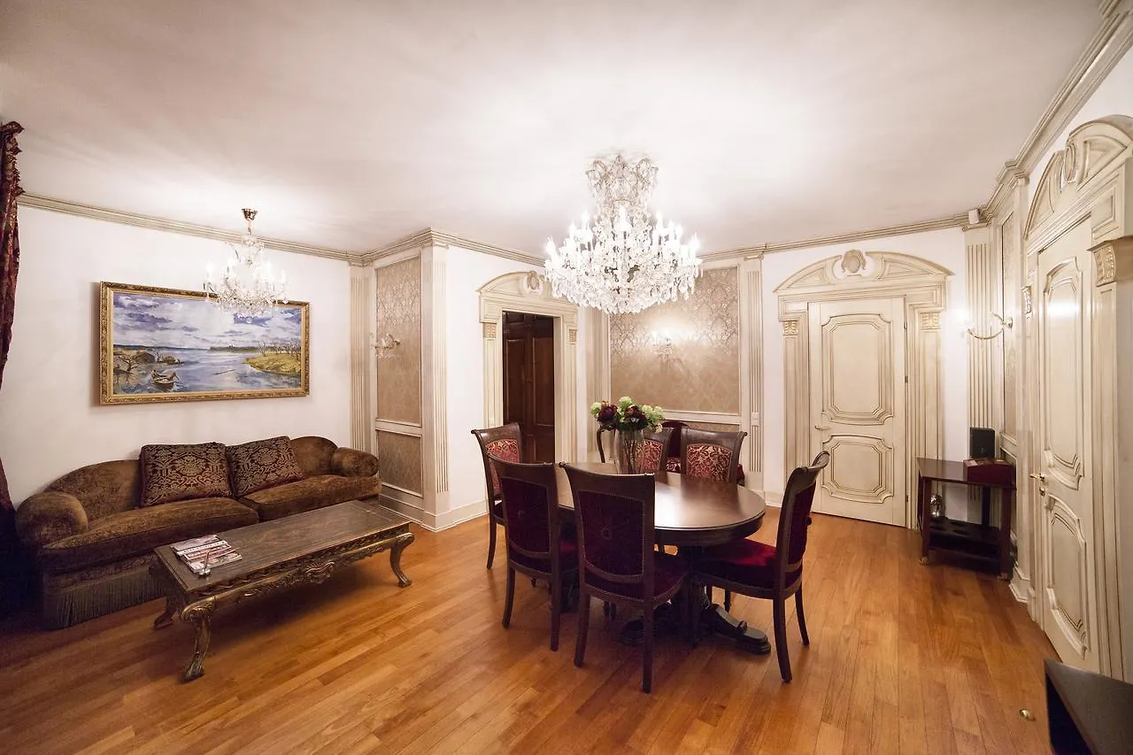 Kiev Lypki Signature Apartments